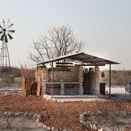 Etosha Trading Post Campsite 오카우쿠에요 외부 사진