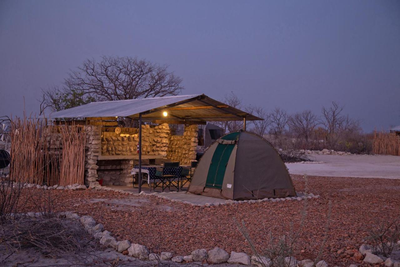 Etosha Trading Post Campsite 오카우쿠에요 외부 사진