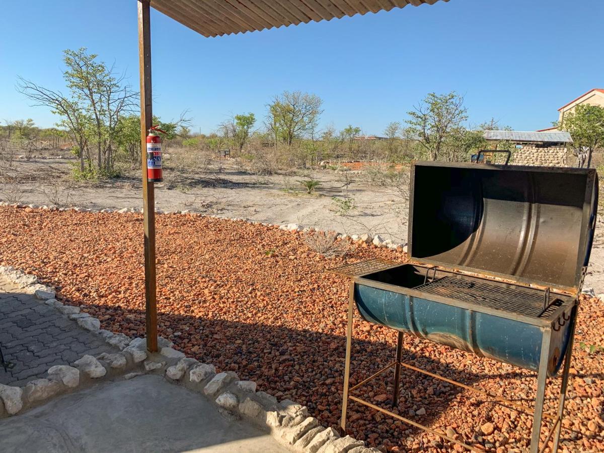 Etosha Trading Post Campsite 오카우쿠에요 외부 사진